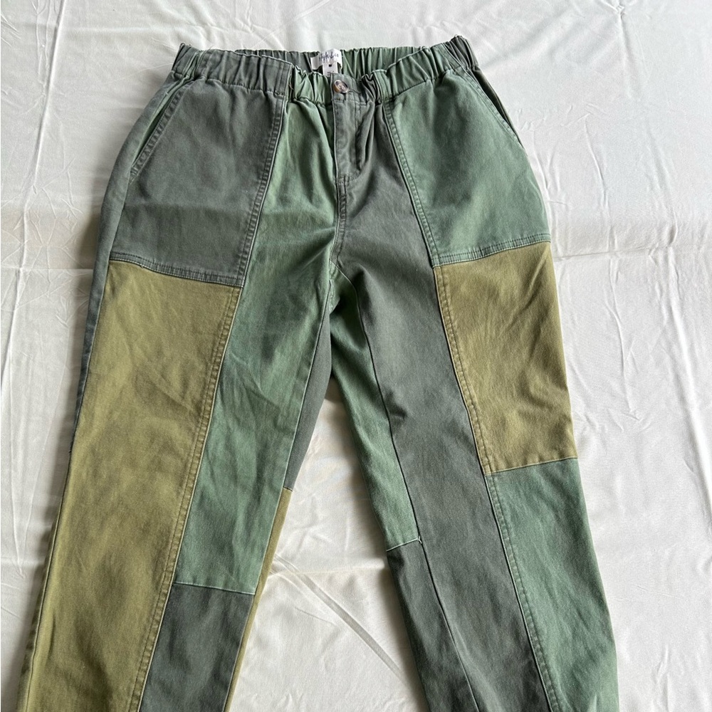 Woman pants